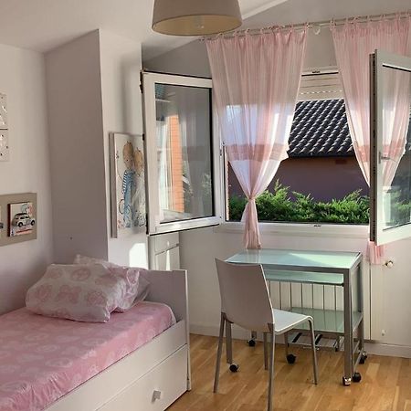 Nice Home Borgona Exterior photo